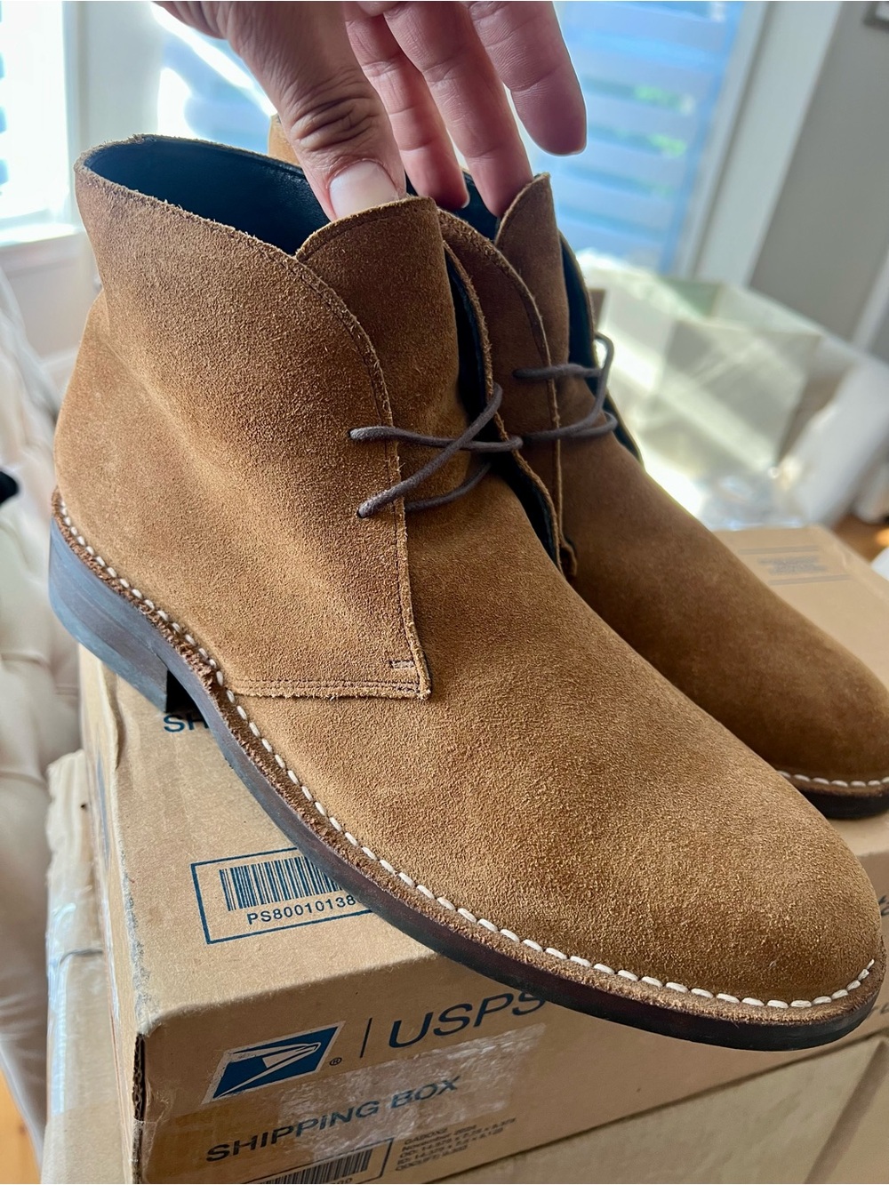 Thursday Boot Men's Suede Chukka Boots in Brown LIKE NEW size 8